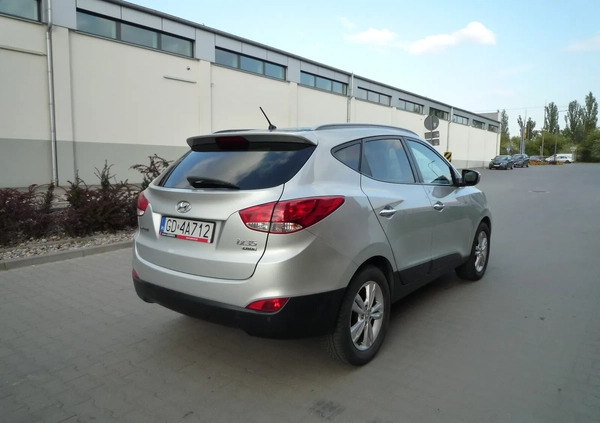 Hyundai ix35 cena 31900 przebieg: 144000, rok produkcji 2012 z Płock małe 277